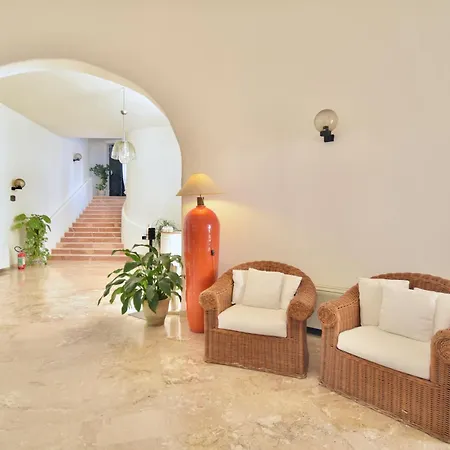 酒店 Cossyra 3*